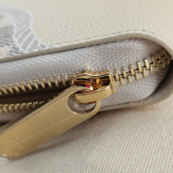 Louis Vuitton Damier Azur Chain Lock LV PRINT Large Zippy Wallet New LIMITED ED. - Picture 13 of 17